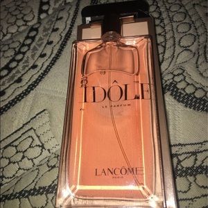 Lancôme Idole Perfume Size: (2.5 oz/ 75 mL)